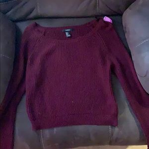 Maroon sweater